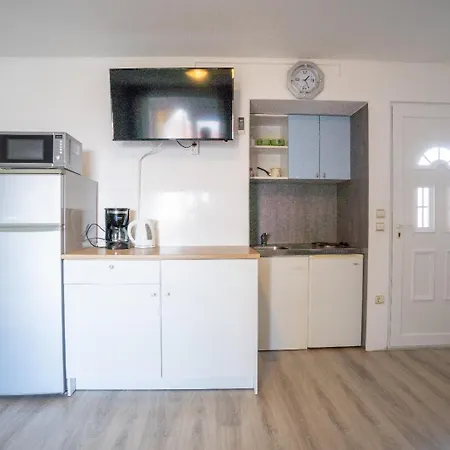Apartments Pavic Vir Exterior photo