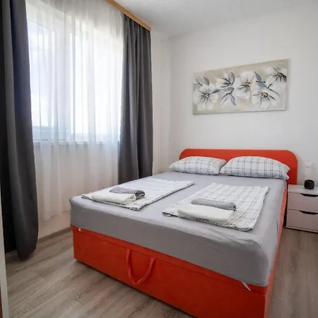 Apartments Pavic Vir Exterior photo