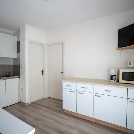 Apartments Pavic Vir Exterior photo