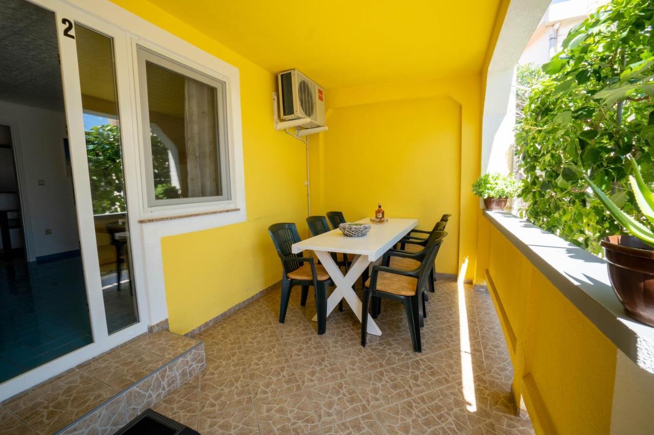 Pavic Apartment Vir
