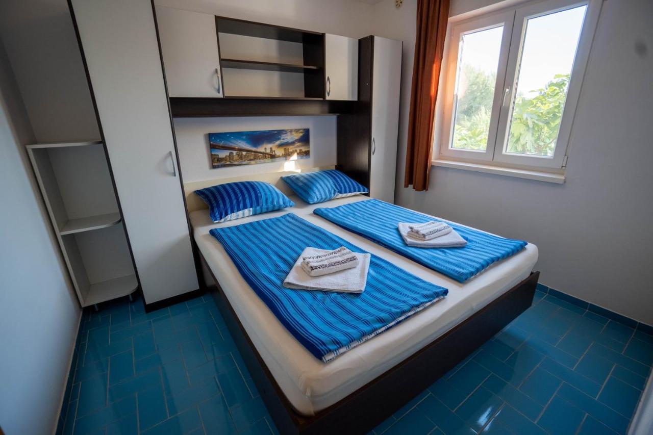 Apartment Pavic *