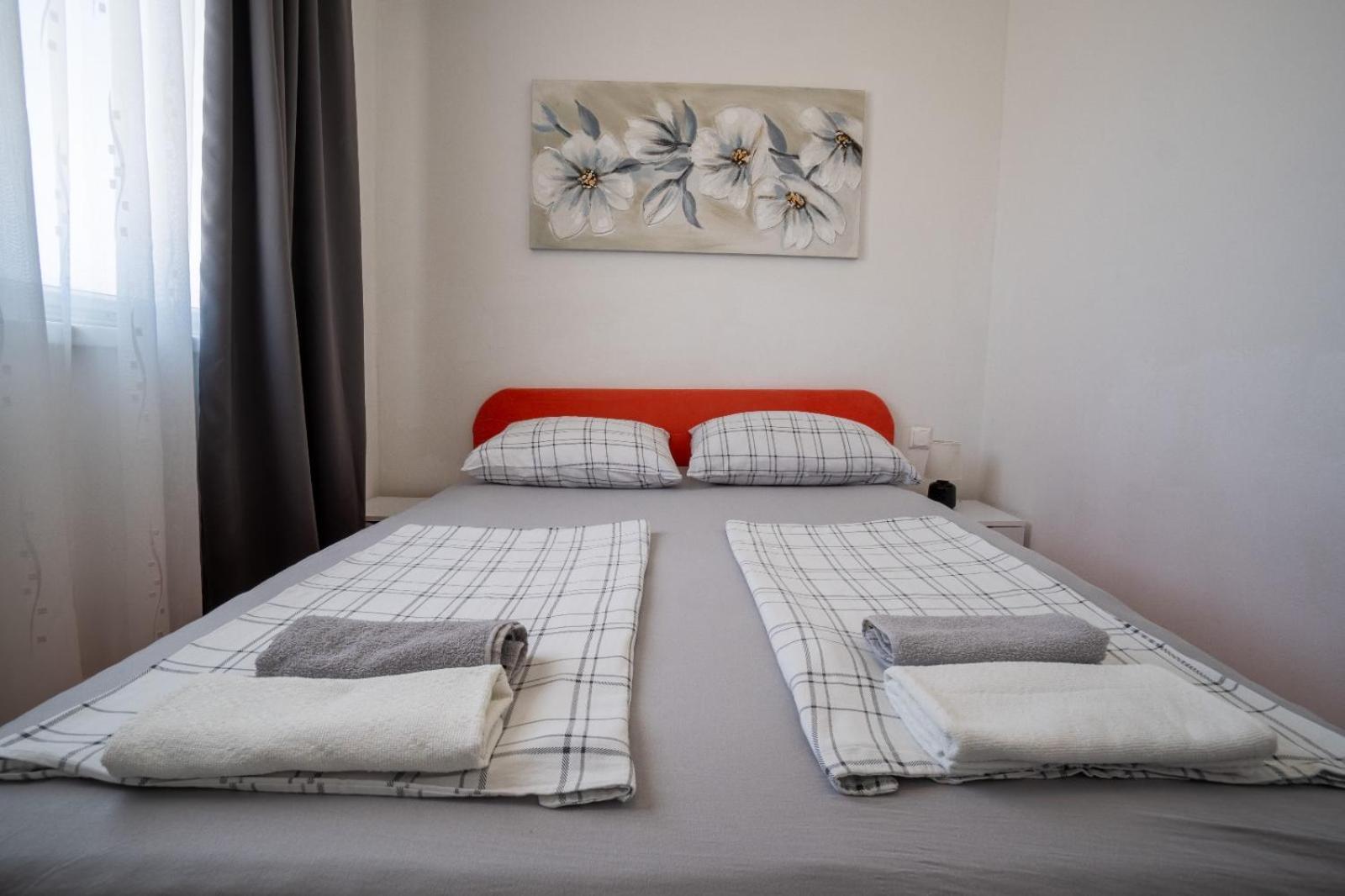 Pavic Apartment Vir