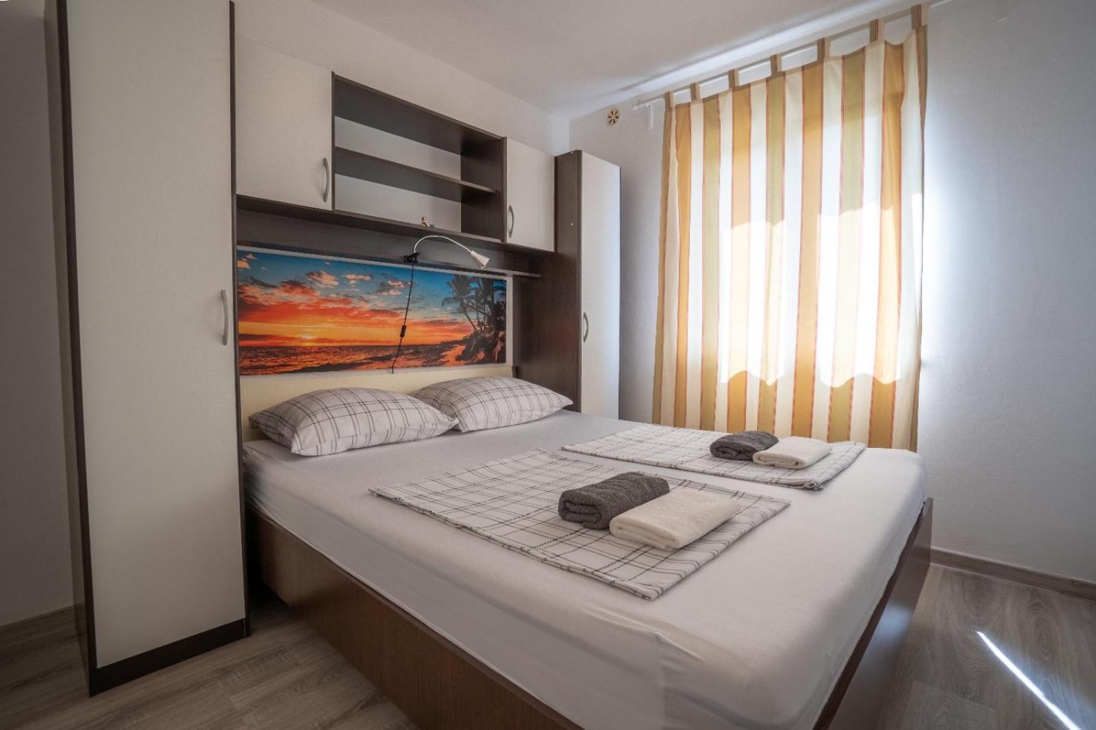 Apartment Pavic *
