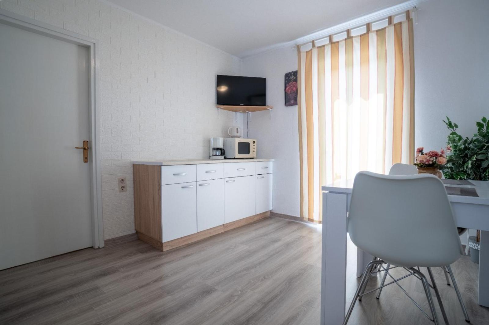 Pavic Apartment Vir