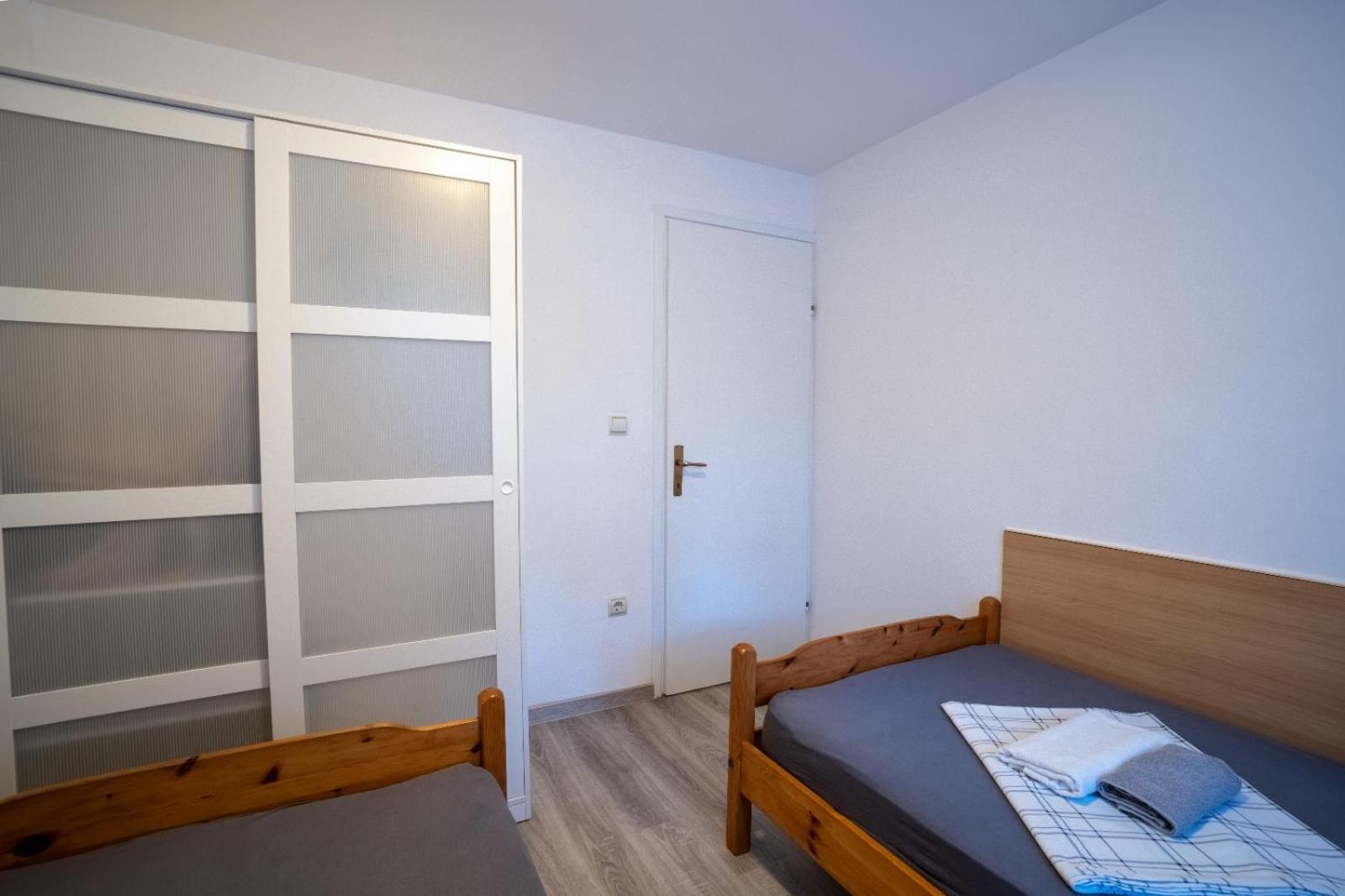 Pavic Apartment Vir